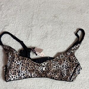 Victoria’s Secret-Leopard Black Reversible Push Up Bra-Small-New-Y2K